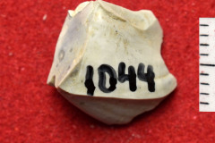 1044s