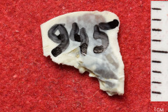 945s