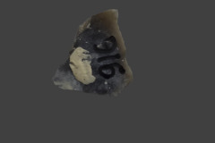 916
