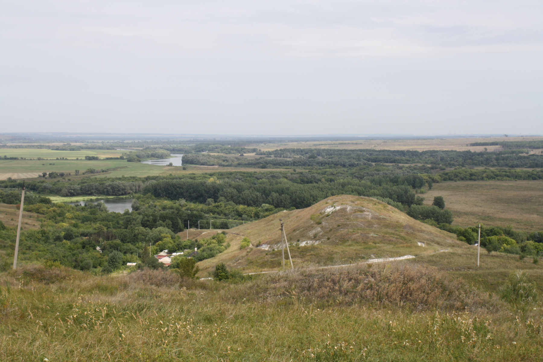 Вид на Большое Борщевское городище с юга
